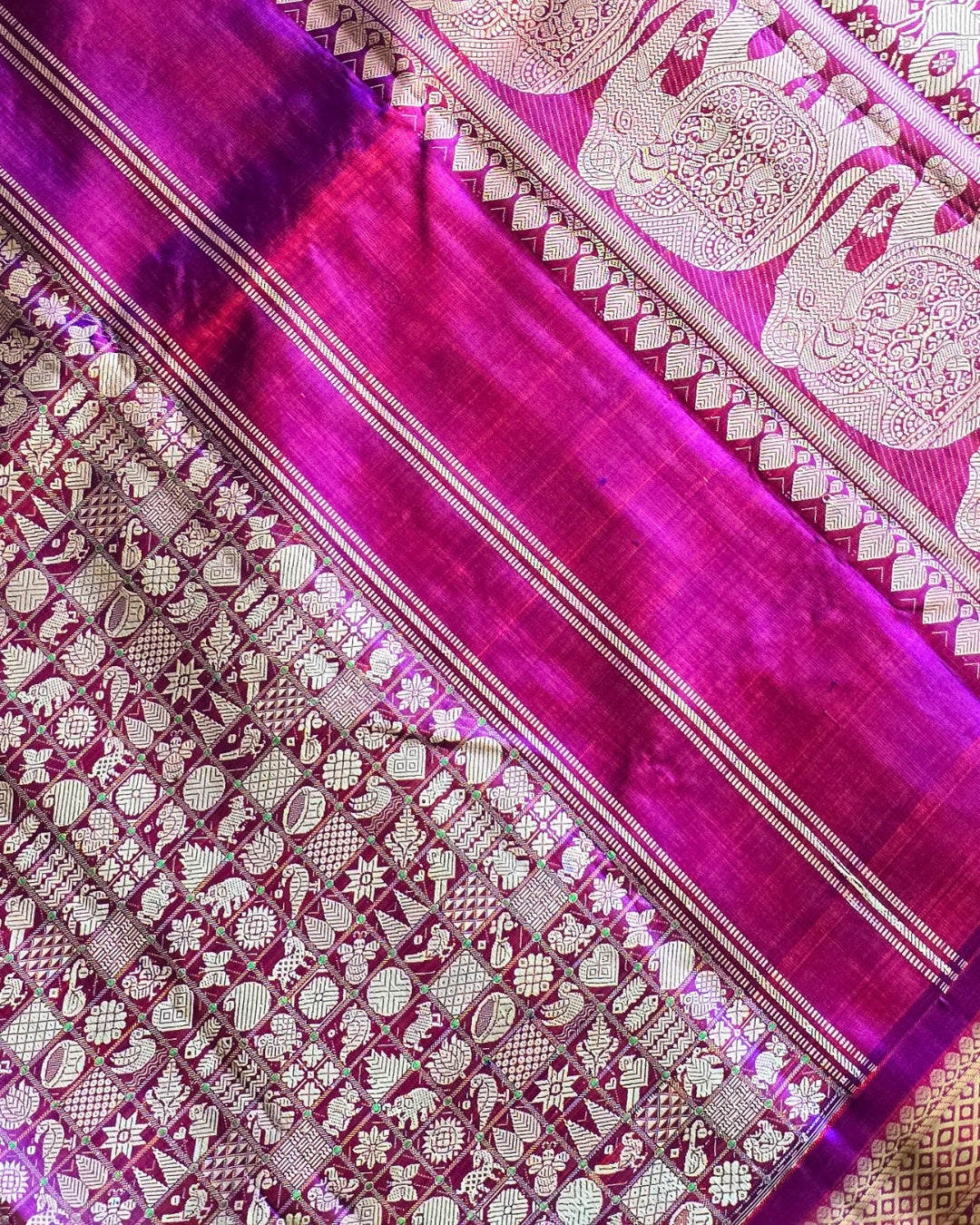 36 motifs kanjeevaram- Purple with pink (dual shade)