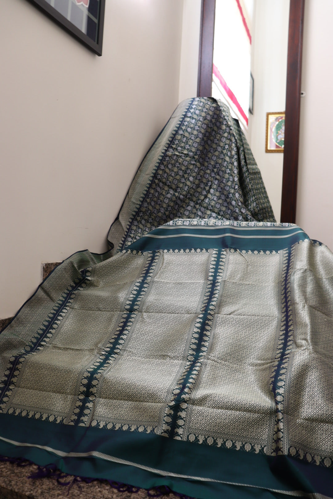 WinVarisai-Peacock green