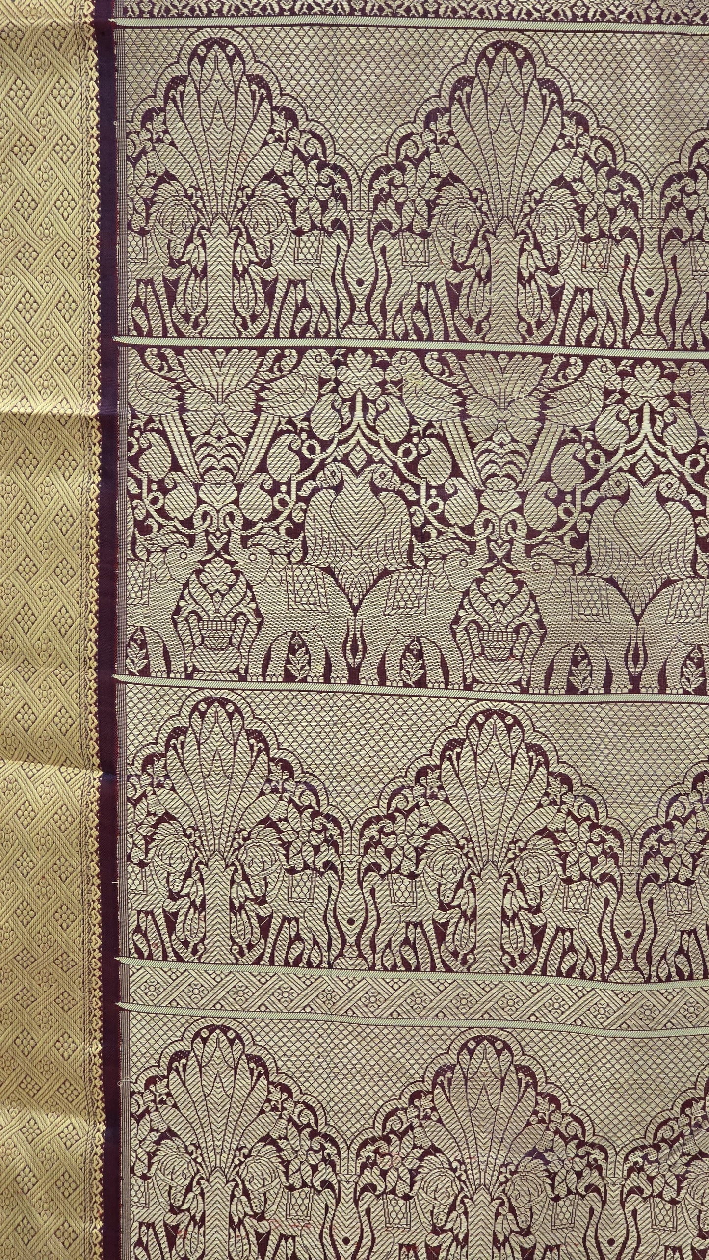 1912 - a timeless treasure from a bygone era